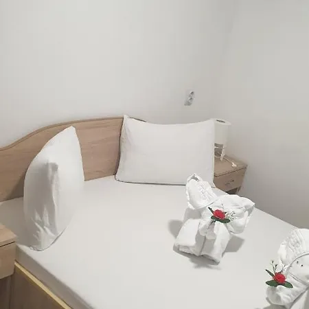 Casa Nicholas 3* Constanţa