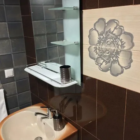 Casa Nicholas Penzion Constanţa